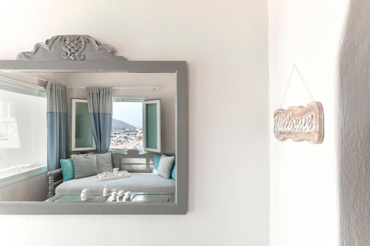 Blue Dolphins Apartments Фиростефани Екстериор снимка