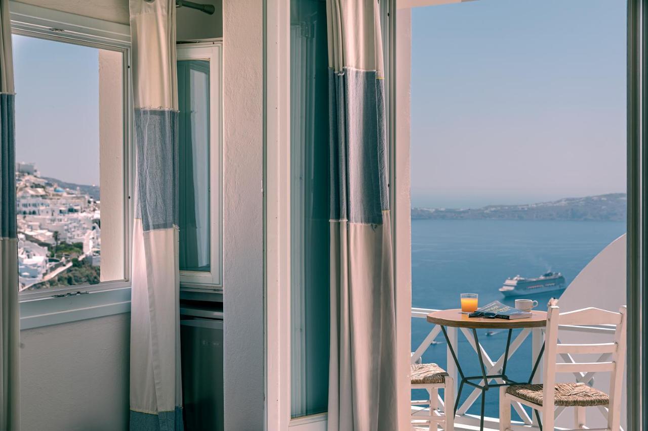 Blue Dolphins Apartments Фиростефани Екстериор снимка