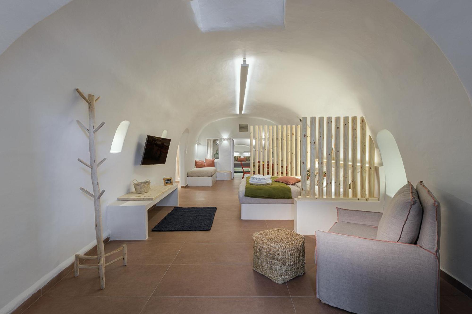 Blue Dolphins Apartments Фиростефани Екстериор снимка