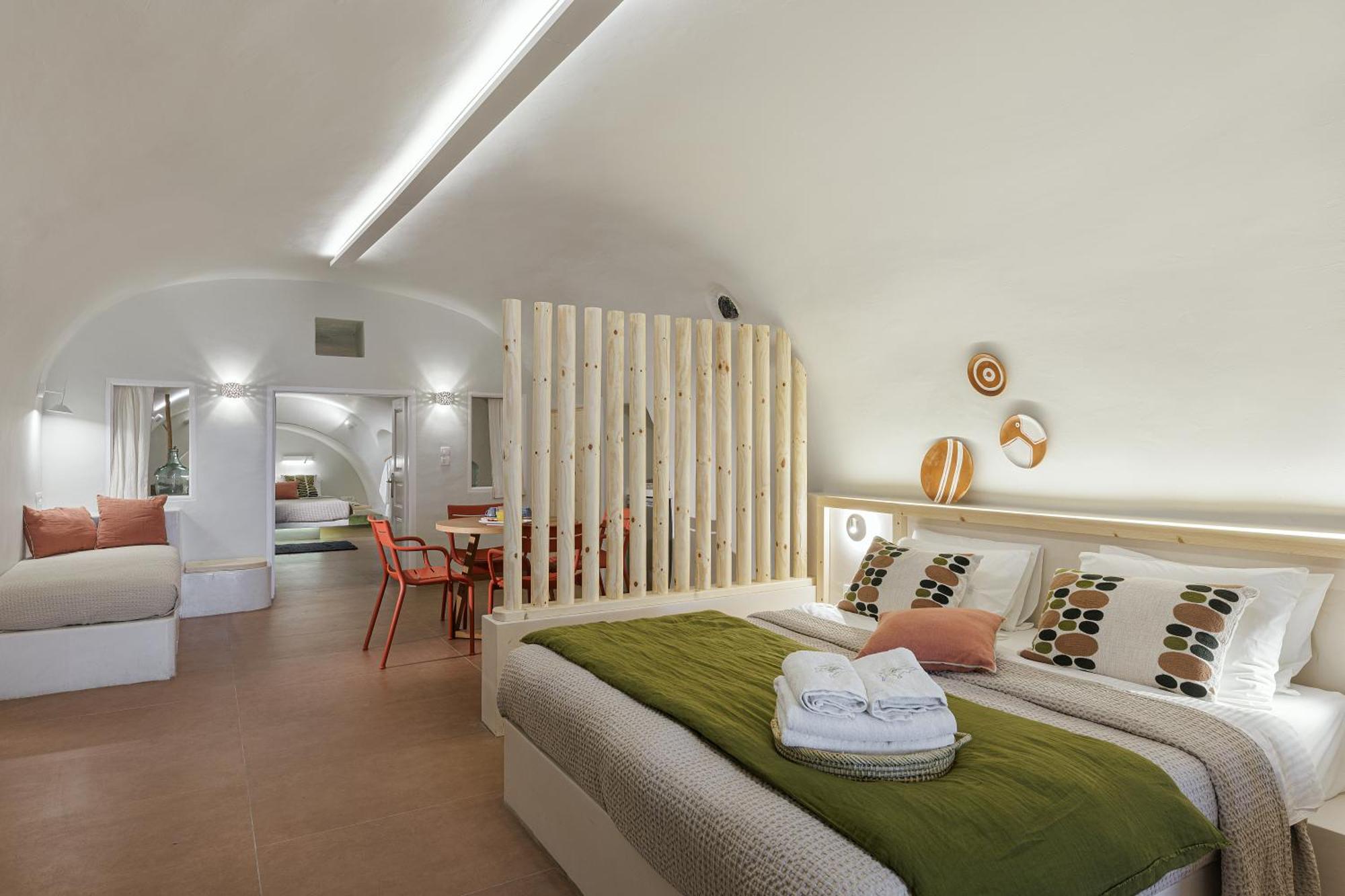 Blue Dolphins Apartments Фиростефани Екстериор снимка